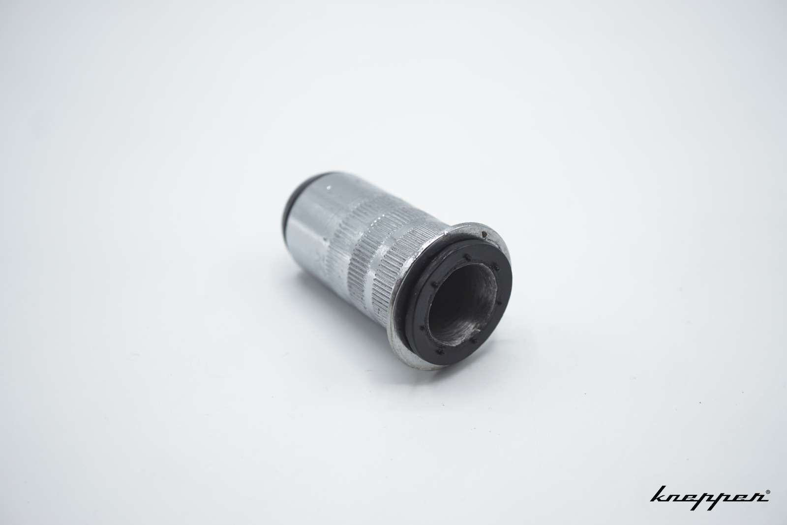 VW Käfer 1302 / 1303  Lager für Umlenkhebel, Bj. 03/72 - 07/74