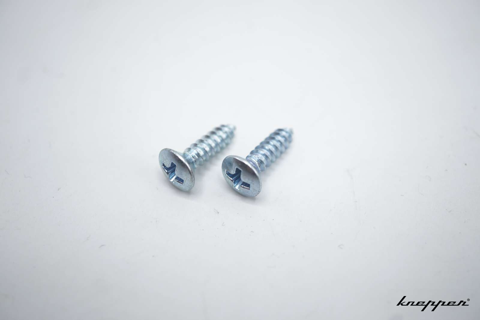 VW Käfer Cabrio Schraubenset für Halteschlaufe am Verdeck, ab Bj. 54