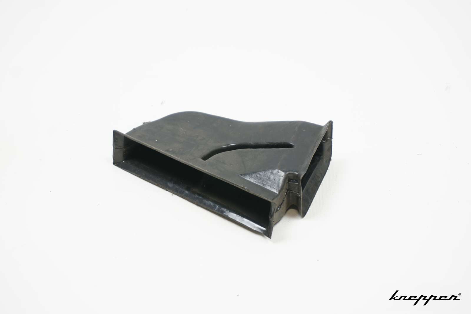 VW Käfer 1303 Frischluftführung hinter dem Armaturenbrett ab Bj. 08/73, mitte, gebraucht