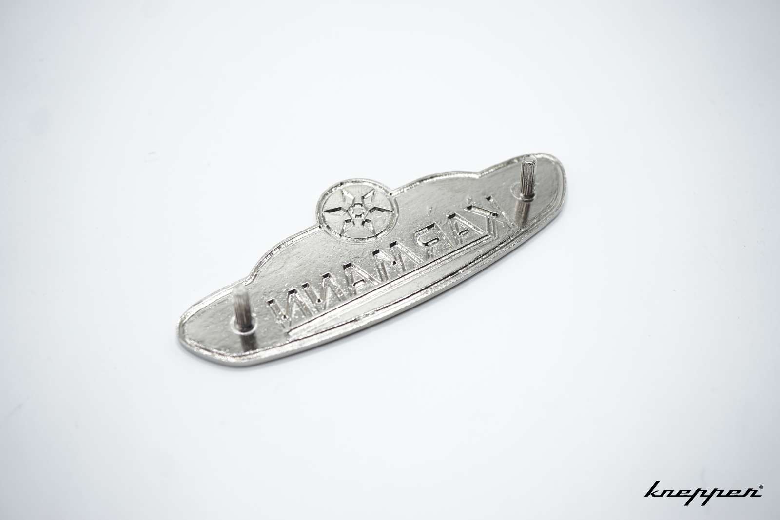 VW Käfer Cabrio Karmann Emblem am Seitenteil, ab Bj. 08/60
