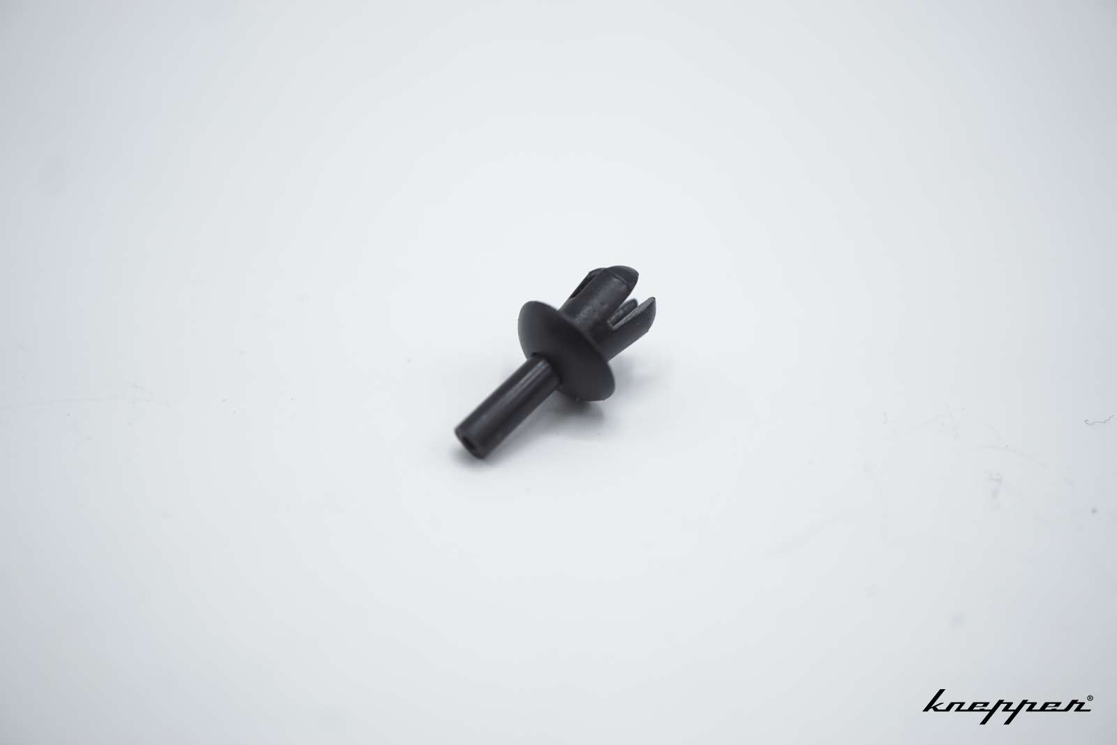 VW Käfer Cabrio Spreizniet für Anschlagpuffer am Verdeck hinten, ab Bj. 08/71