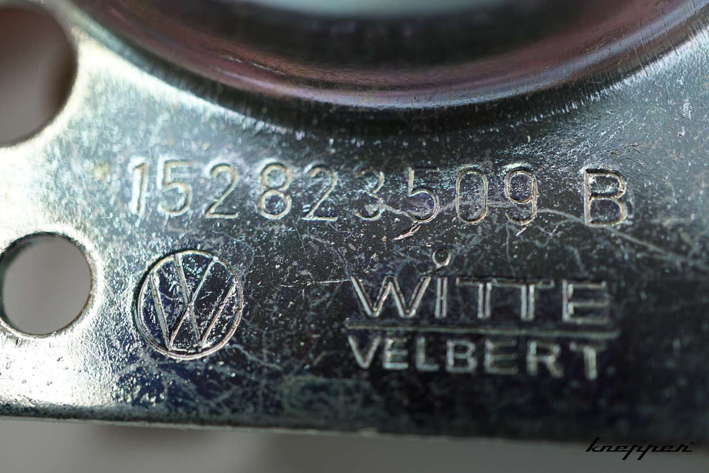 VW Käfer Fronthaubenschloß-Unterteil Bj. 08/67 - 12/77 und 1302/03