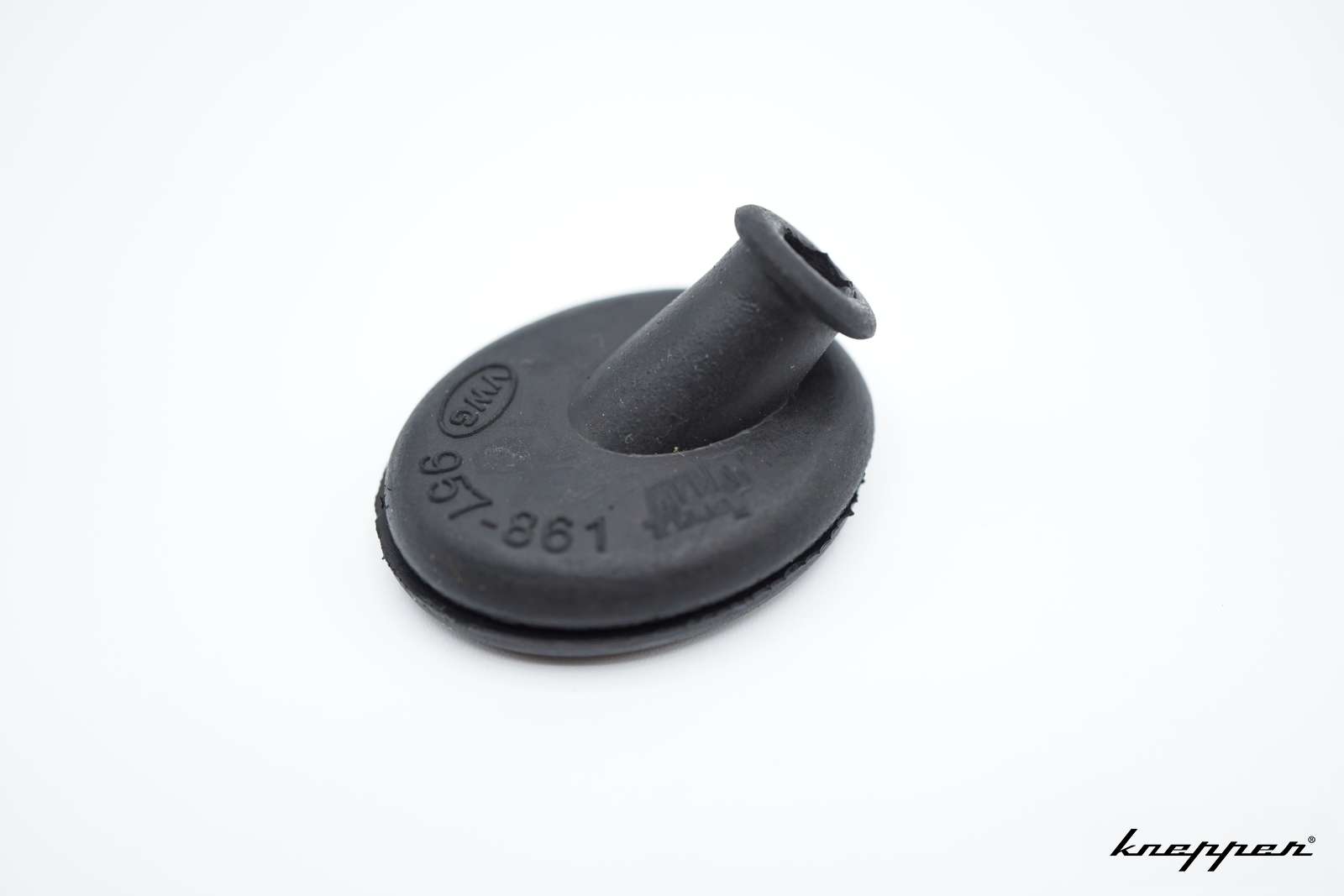 VW Käfer Durchführung für Tachowelle durch Karosserie, ab Bj. 08/60 außer 1302/1303