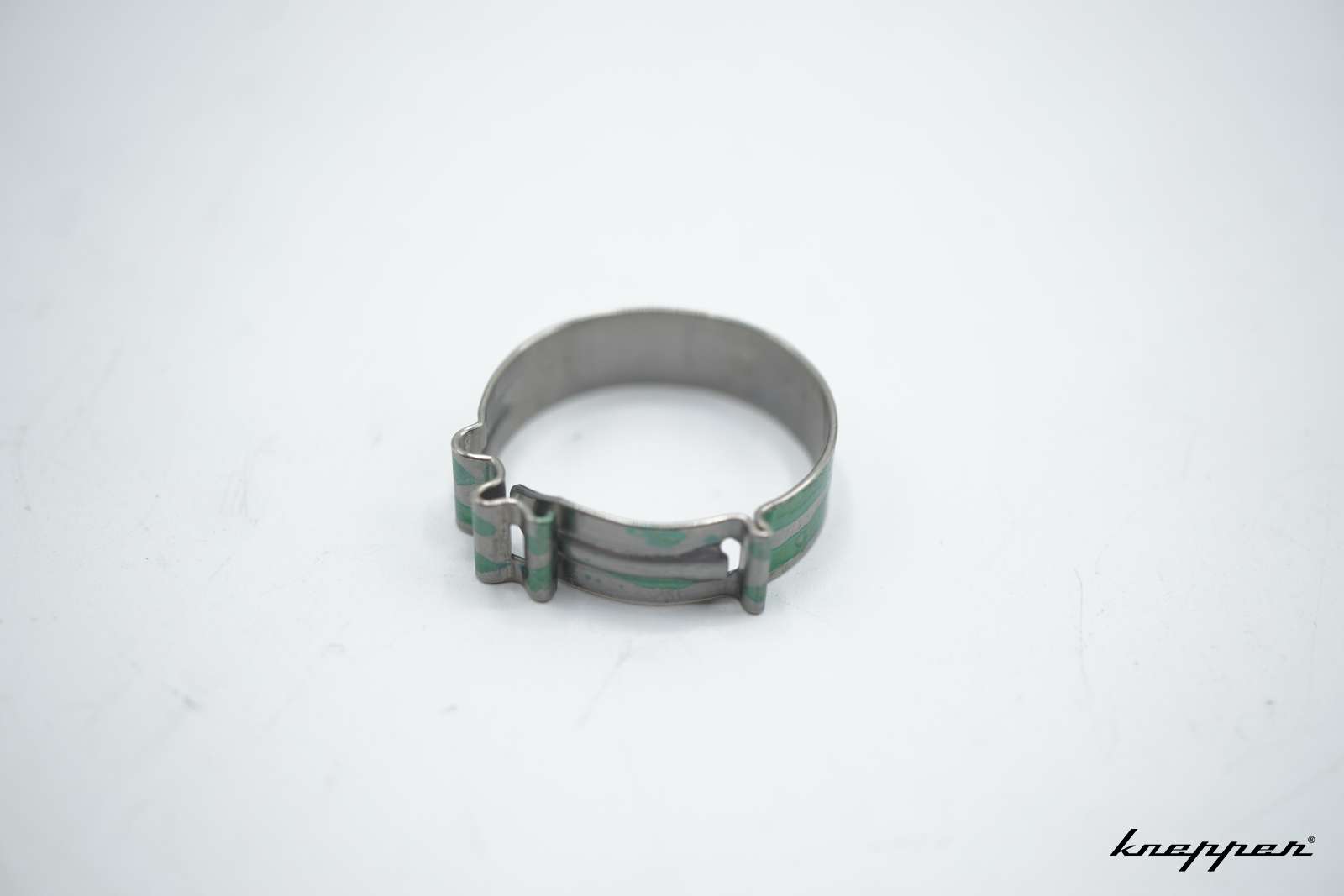 VW Käfer Edelstahlschelle für Tankentlüftung, 23mm